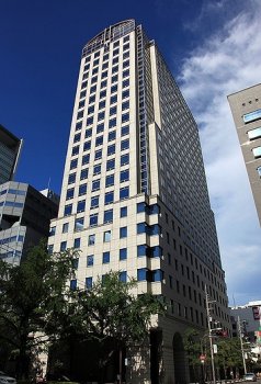 御堂筋グランタワー（旧エプソン大阪ビル）