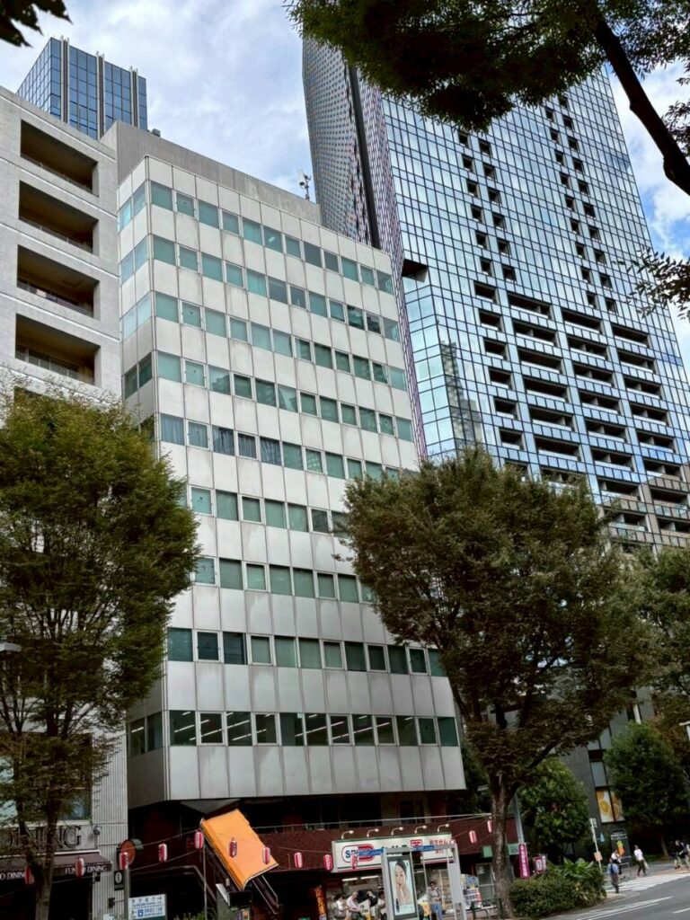 新宿タツミビル